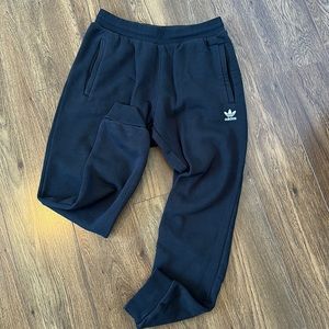 Mens adidas Trefoil Essentials jogging pants size M